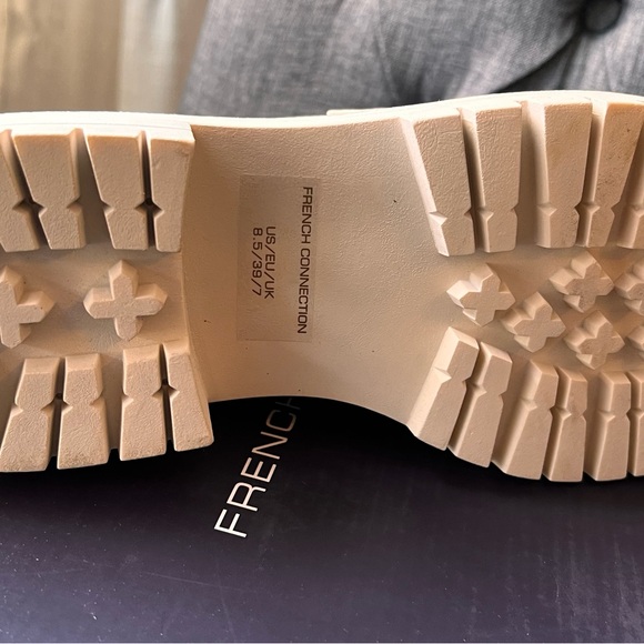 French Connection Cream Loafers beige vegan leather new - Picture 7 of 8